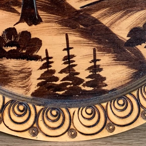 Wood Burned Plate Mountain Pyrography Chalet Cabin Wall Decor Handcrafted - Picture 5 of 7